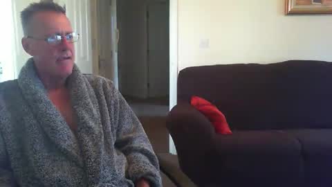 Snapshot of seakrait chatting on December 25, 9:02 am seakrait online show from December 25, 9:02 am