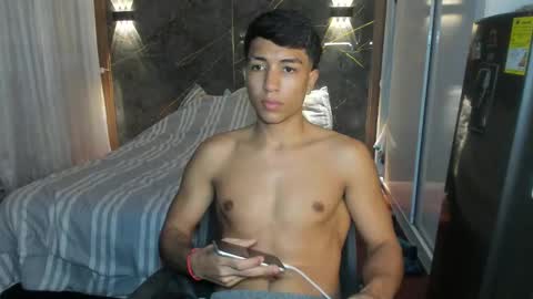 Sean Scoth online show from September 11, 9:36 pm