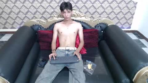 Sebastian Alvarez online show from September 14, 8:44 pm