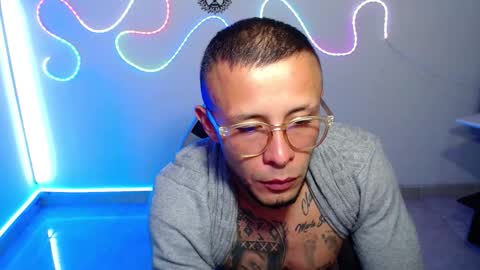 Sebastian online show from November 13, 6:51 am