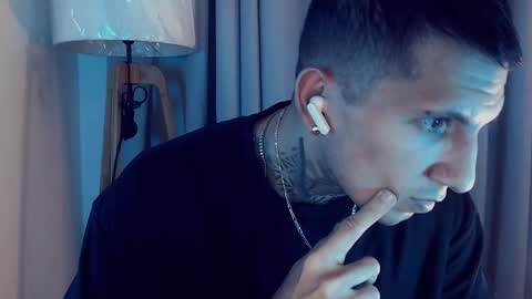 Sebastian online show from September 21, 1:22 pm