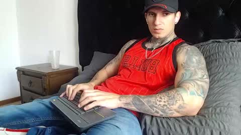 Sebastian online show from January 6, 6:34 pm