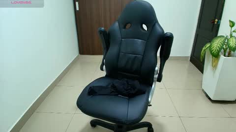 juan  sebastian online show from January 6, 5:28 pm