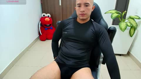 juan  sebastian online show from October 8, 2:10 pm