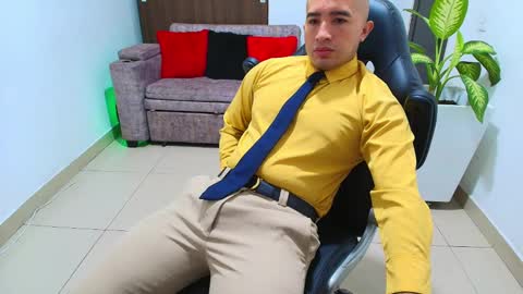 juan  sebastian online show from March 10, 12:17 pm