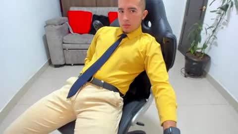 juan  sebastian online show from January 11, 4:14 pm