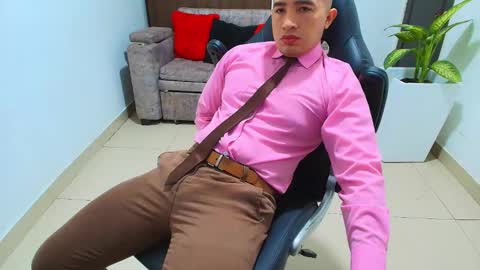 juan  sebastian online show from February 22, 12:40 pm