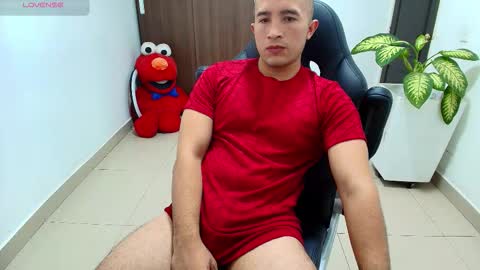 juan  sebastian online show from October 13, 9:43 pm