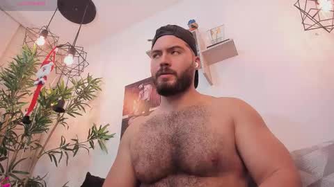 Instagram jeanpaulfit  online show from December 5, 12:07 am