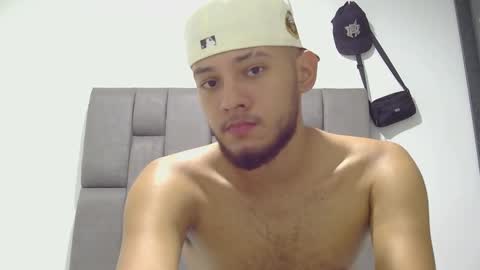 Snapshot of sebolaz chatting on December 18, 5:15 am ryan miller online show from December 18, 5:15 am