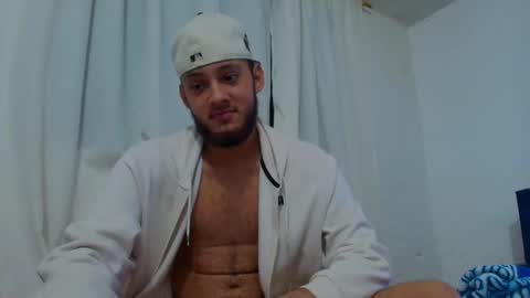 Snapshot of sebolaz chatting on October 11, 5:44 am ryan miller online show from October 11, 5:44 am