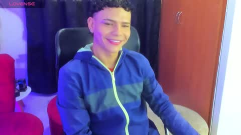 JUSTIN online show from November 24, 12:06 pm