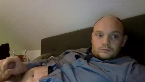 Simon online show from February 4, 6:06 pm