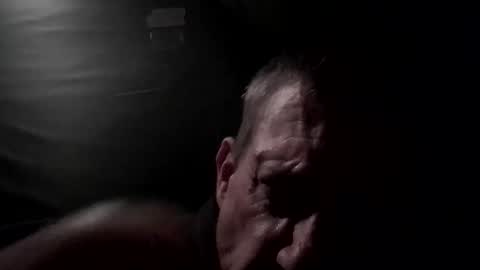 secretivegentleman420 online show from January 16, 4:04 am