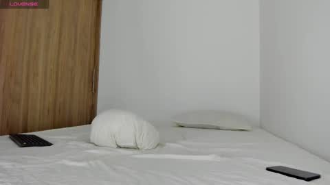 Snapshot of serge_7 chatting on September 13, 11:17 pm Serge online show from September 13, 11:17 pm