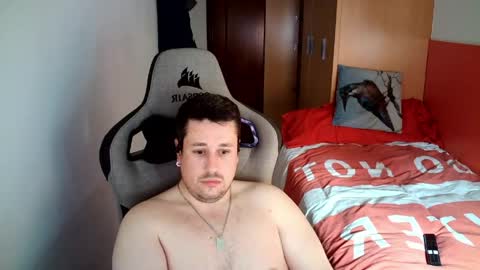 Pollos online show from April 11, 3:04 pm