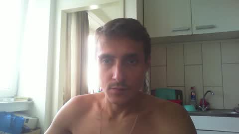 Snapshot of serhio27 chatting on October 26, 12:29 pm meta23meta online show from October 26, 12:29 pm