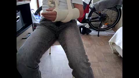 serpenttiin online show from December 3, 11:05 am