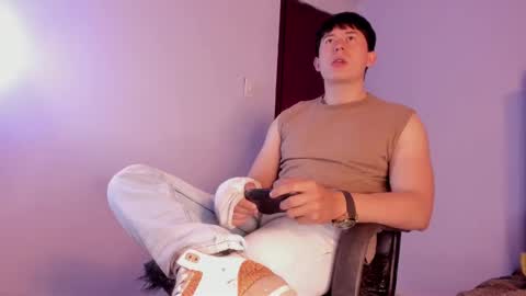 Snapshot of setsuna_10 chatting on October 6, 11:09 pm david  online show from October 6, 11:09 pm