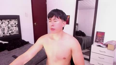 Snapshot of setsuna_10 chatting on February 27, 9:04 pm david  online show from February 27, 9:04 pm