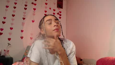 Snapshot of seven7xis chatting on February 22, 5:34 am Alexis online show from February 22, 5:34 am