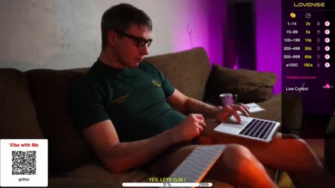 Snapshot of sexespresso chatting on December 6, 4:17 pm Thank you for Birthday Wishes  online show from December 6, 4:17 pm