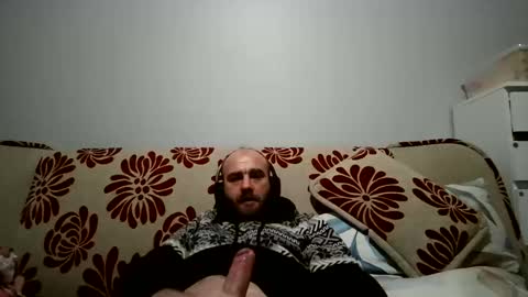 Snapshot of sexratalex chatting on December 31, 12:54 am sexratalex online show from December 31, 12:54 am