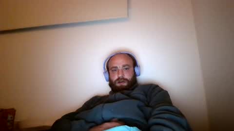 Snapshot of sexratalex chatting on September 18, 5:37 pm sexratalex online show from September 18, 5:37 pm