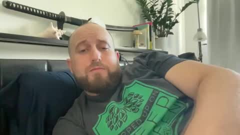 sexxfreak21 online show from December 21, 6:12 pm