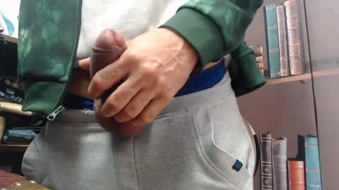 Daniel online show from December 2, 7:58 pm