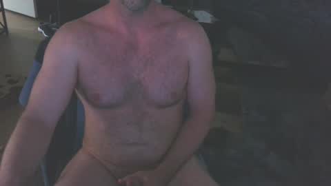 Snapshot of sexyhorndawg chatting on February 9, 10:54 pm sexyhorndawg online show from February 9, 10:54 pm