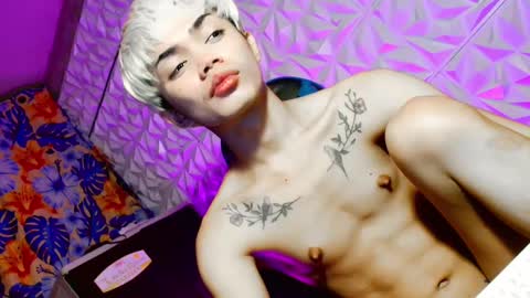 sexyhotbabe18 online show from February 22, 9:53 pm