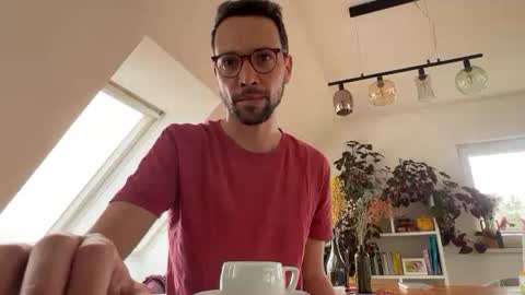 sexyleo8282 online show from June 18, 7:21 am