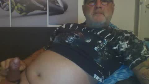 Snapshot of sexypaa chatting on March 9, 6:43 pm sexypaa online show from March 9, 6:43 pm