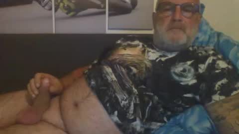 Snapshot of sexypaa chatting on February 10, 7:49 pm sexypaa online show from February 10, 7:49 pm