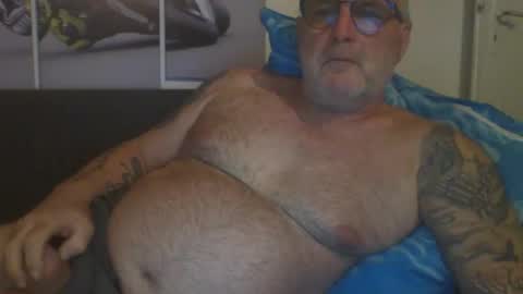 Snapshot of sexypaa chatting on January 23, 8:56 pm sexypaa online show from January 23, 8:56 pm