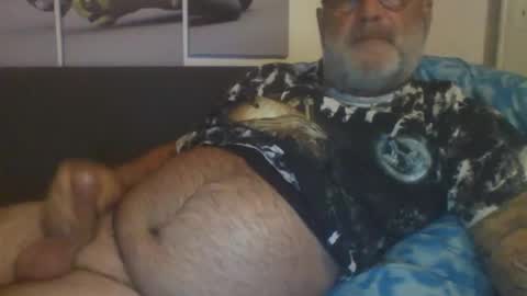 Snapshot of sexypaa chatting on February 13, 7:31 pm sexypaa online show from February 13, 7:31 pm
