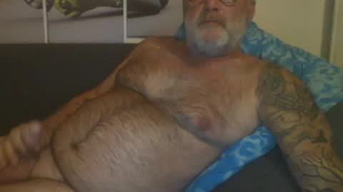 Snapshot of sexypaa chatting on March 3, 9:01 pm sexypaa online show from March 3, 9:01 pm
