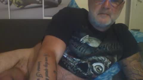 Snapshot of sexypaa chatting on February 4, 7:55 pm sexypaa online show from February 4, 7:55 pm