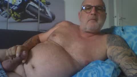 Snapshot of sexypaa chatting on September 26, 1:42 pm sexypaa online show from September 26, 1:42 pm
