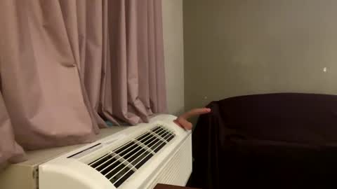 Smooth bi guy online show from October 1, 9:02 am