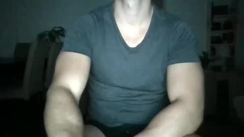 sexyyphilip online show from April 10, 11:56 pm
