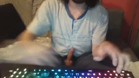 Snapshot of shalalatralala chatting on March 8, 10:24 pm Shalalatralala SF online show from March 8, 10:24 pm