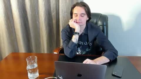 shame online show from October 30, 12:24 am