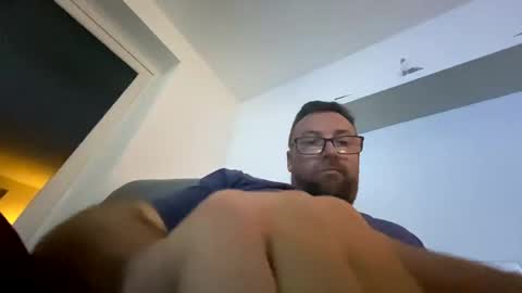 Snapshot of sharksboy16 chatting on December 23, 6:37 pm Sharksboy online show from December 23, 6:37 pm