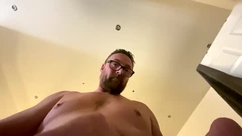 Snapshot of sharksboy16 chatting on January 29, 7:00 pm Sharksboy online show from January 29, 7:00 pm