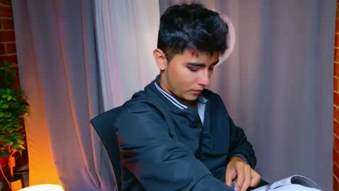 Shawn online show from June 10, 11:45 am