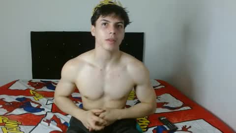 Snapshot of shinobi_grey chatting on March 1, 3:16 pm  .. shinobi .. online show from March 1, 3:16 pm