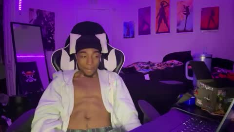 shoddybig online show from March 27, 2:29 pm