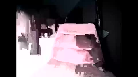 showmeyourwife01 online show from April 4, 7:55 pm